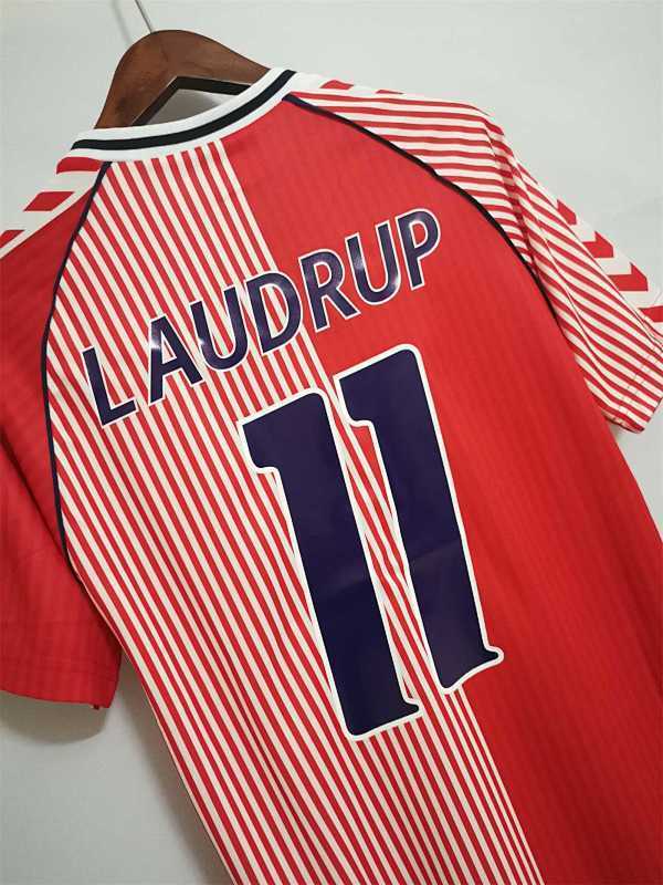 Maillot Denmark Domicile Rétro 25/26