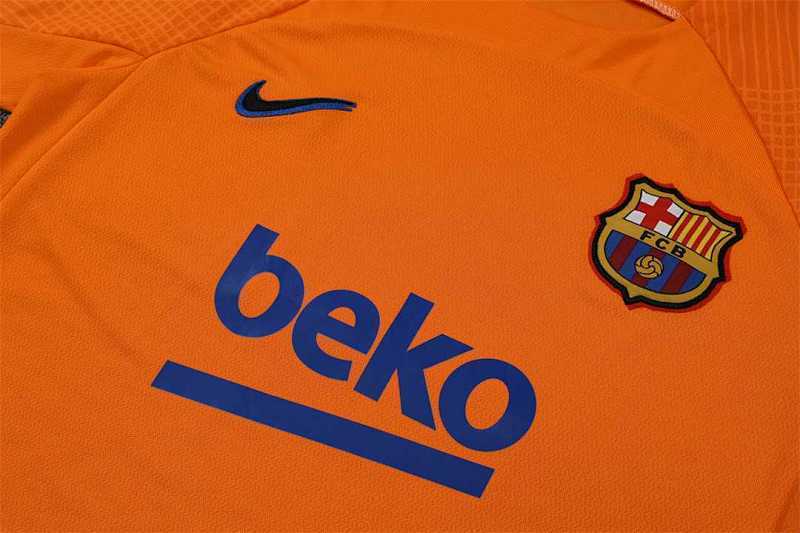 Ensemble FC Barcelone Orange Prématch 22/23