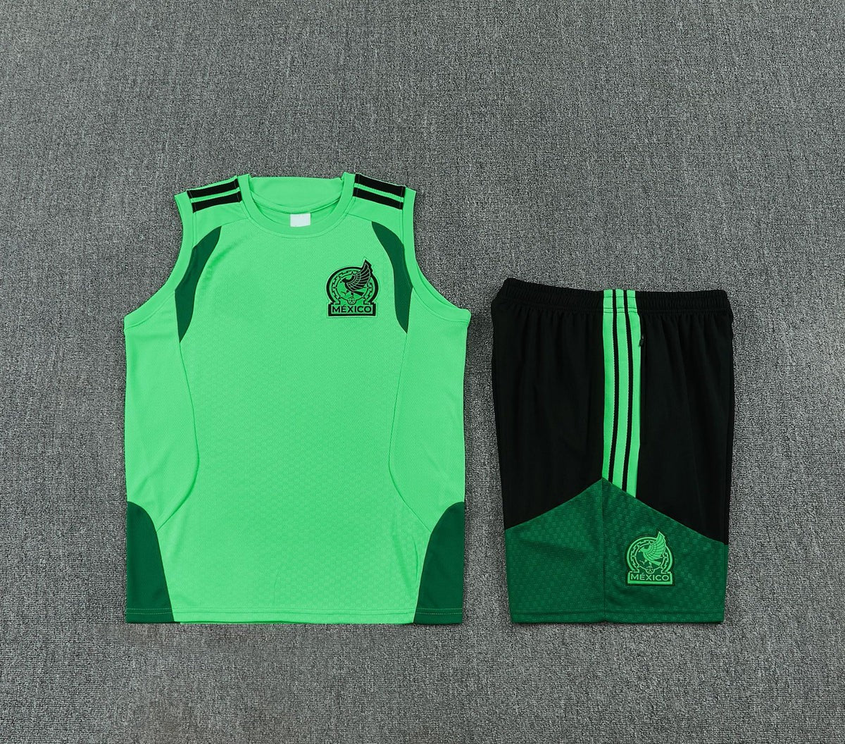 Short + débardeur Mexique Vert Clair 26/27