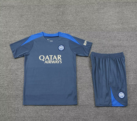 Maillot + short Inter Milan Bleu fonce col bleu