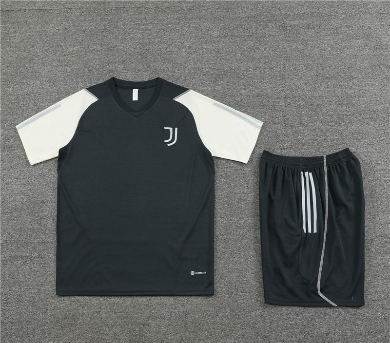 Maillot + short Juventus Gris fonce 23/24