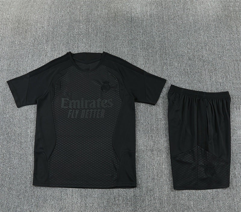 Maillot + short Real Madrid Noir 26/27