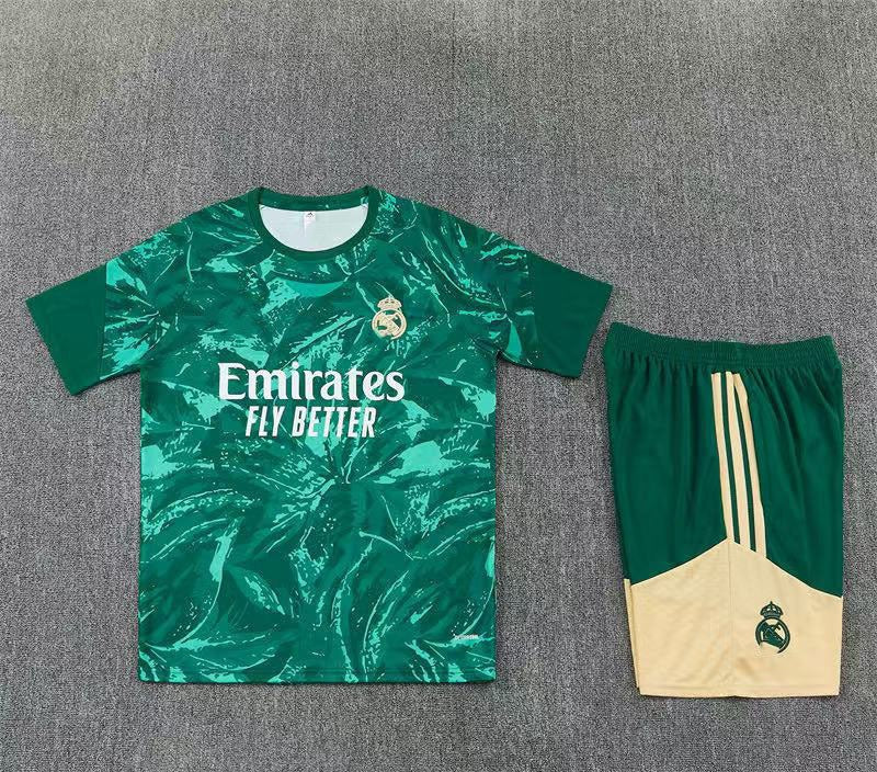 Maillot + short Real Madrid Camouflage Vert 26/27