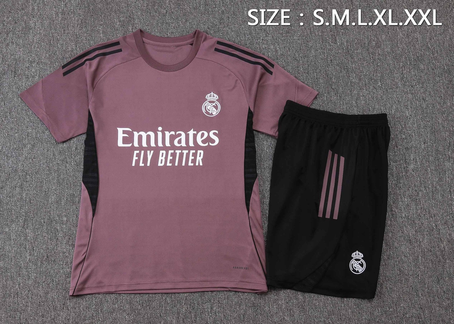 Maillot + short de Foot Casual Manches Courtes – Real Madrid & Clubs
