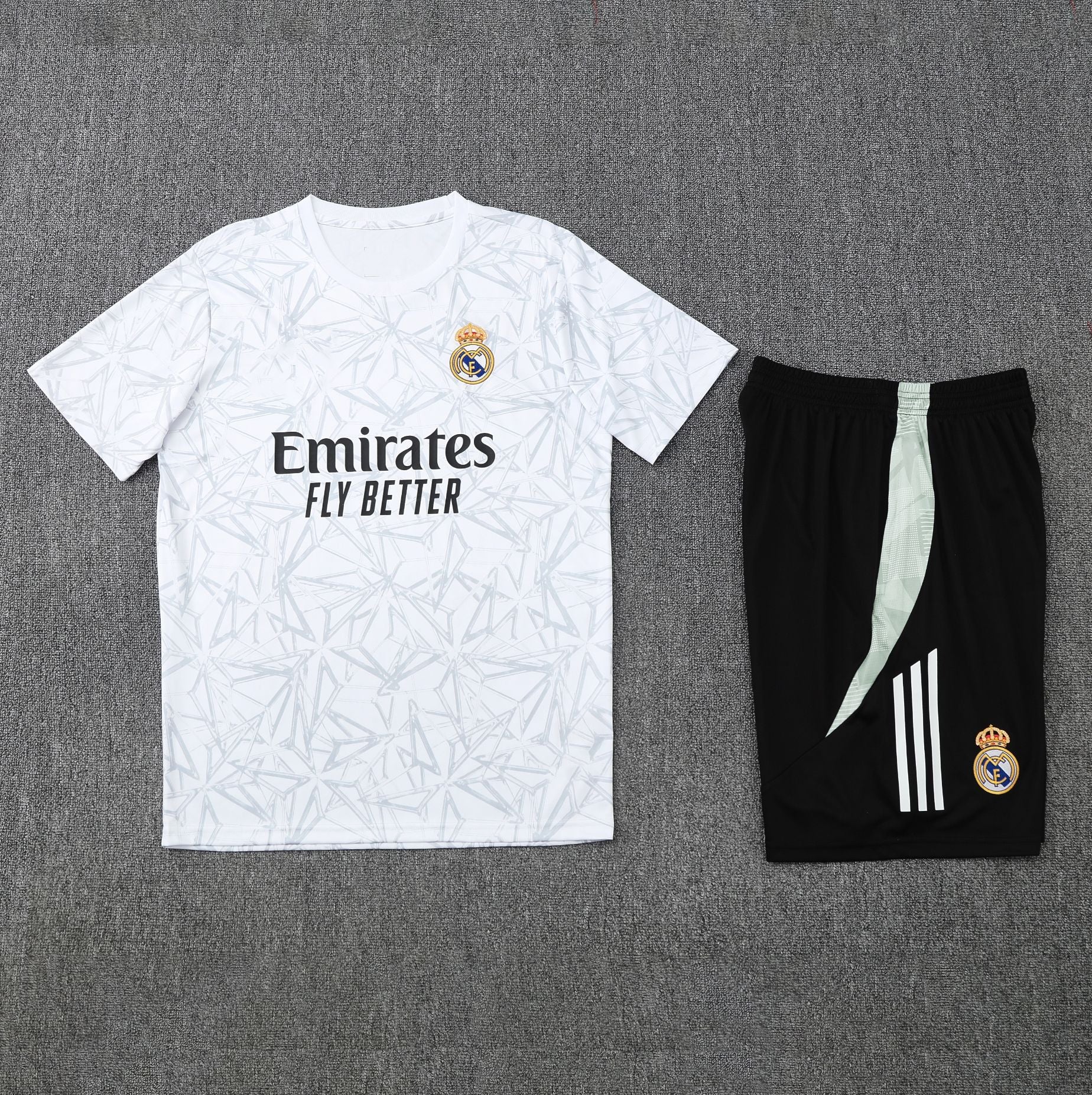 Maillot d'entraînement Real Madrid 10 25/26