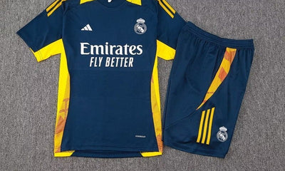 Ensemble Real Madrid Prématch 24/25 (13)
