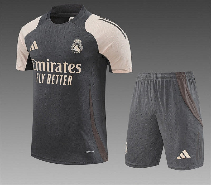 Ensemble Enfant Real Madrid 24/25 (2)