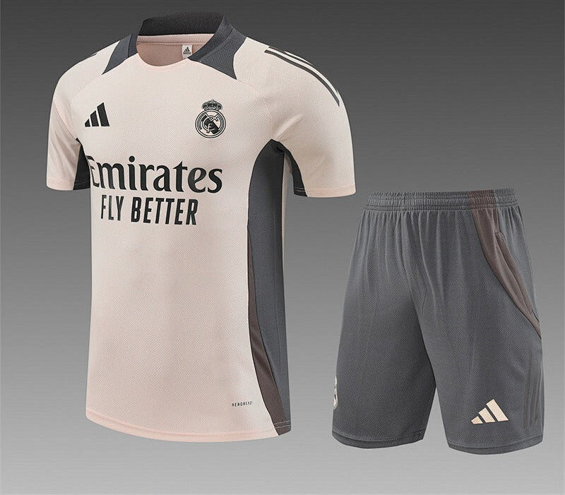 Ensemble Enfant Real Madrid 24/25 (4)