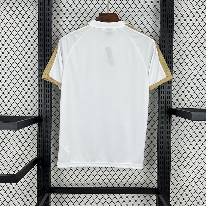Maillot de football — photo du modèle