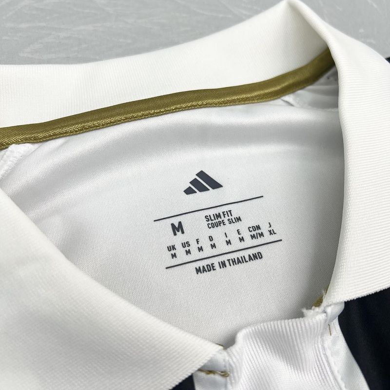 Maillot de football — photo du modèle