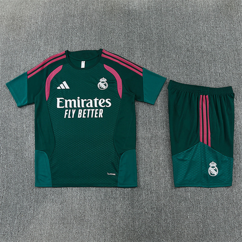 Ensemble Adulte Real Madrid Vert 26/27