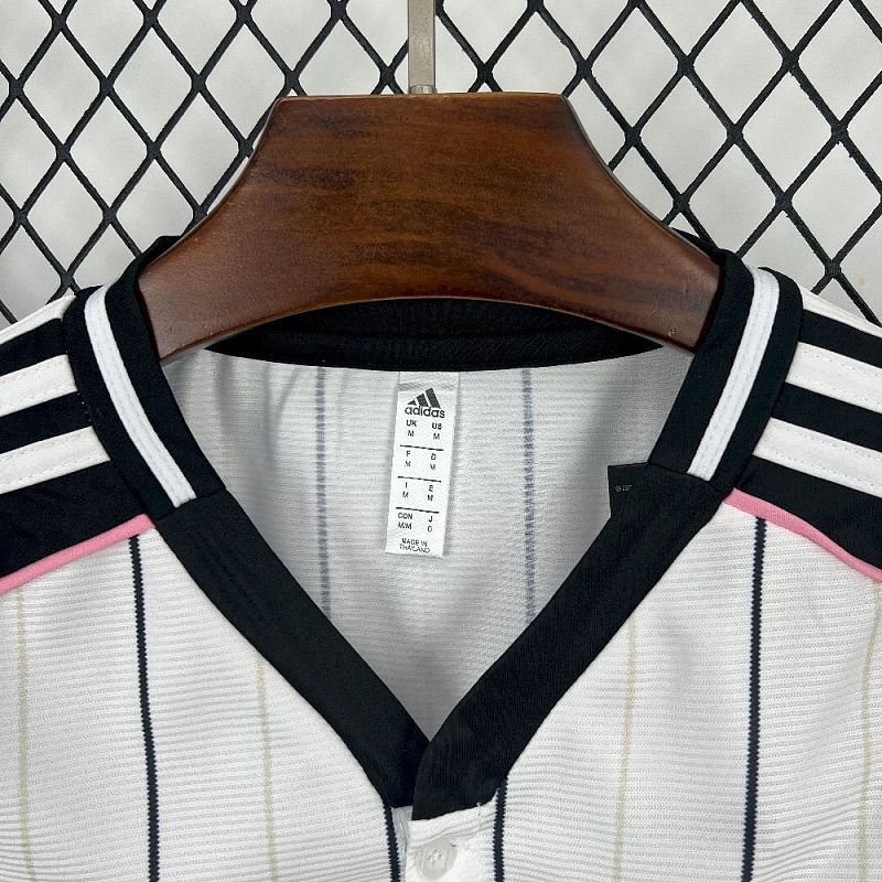 Maillot de football — photo du modèle