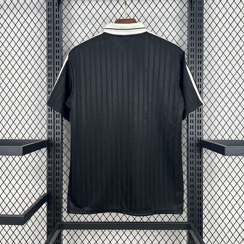 Maillot de football — photo du modèle