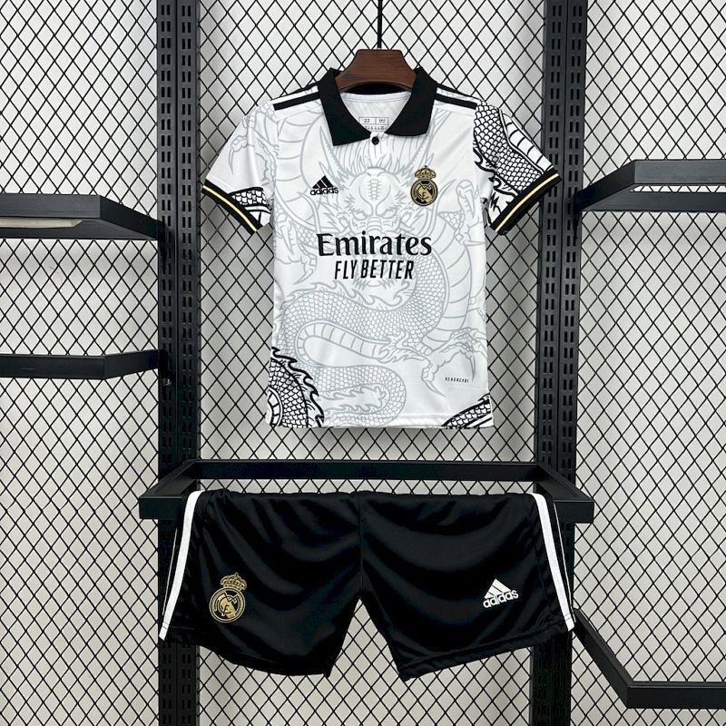 Ensemble Enfant Real Madrid Concept 22/23