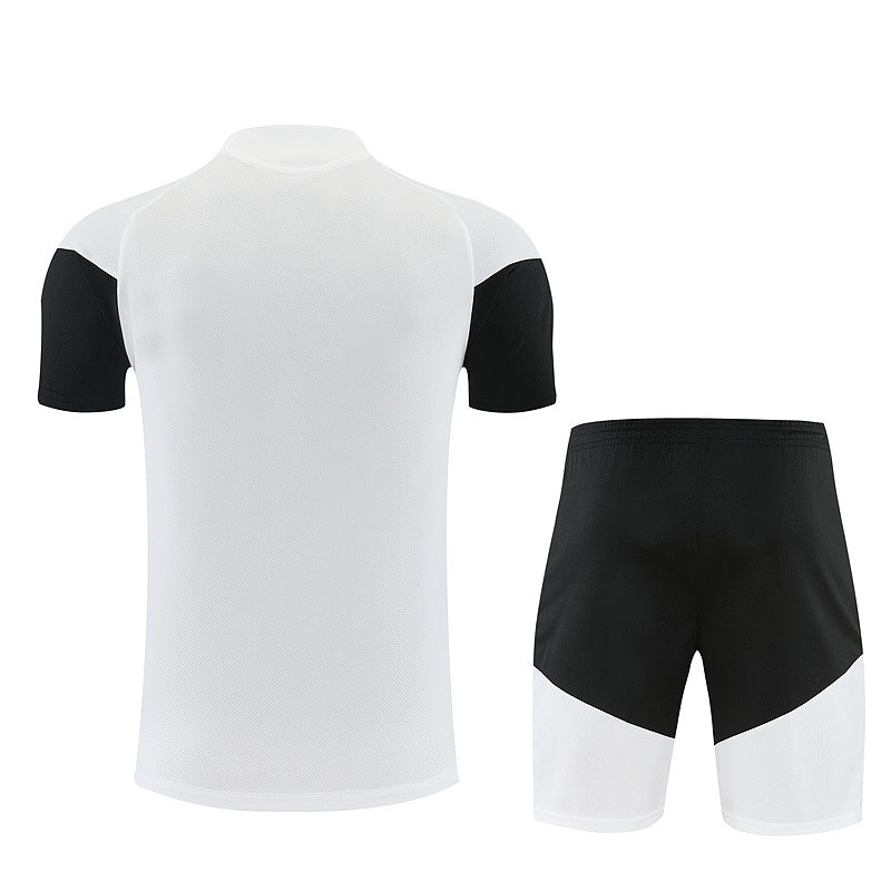 Ensemble Adulte Juventus Blanc 26/27
