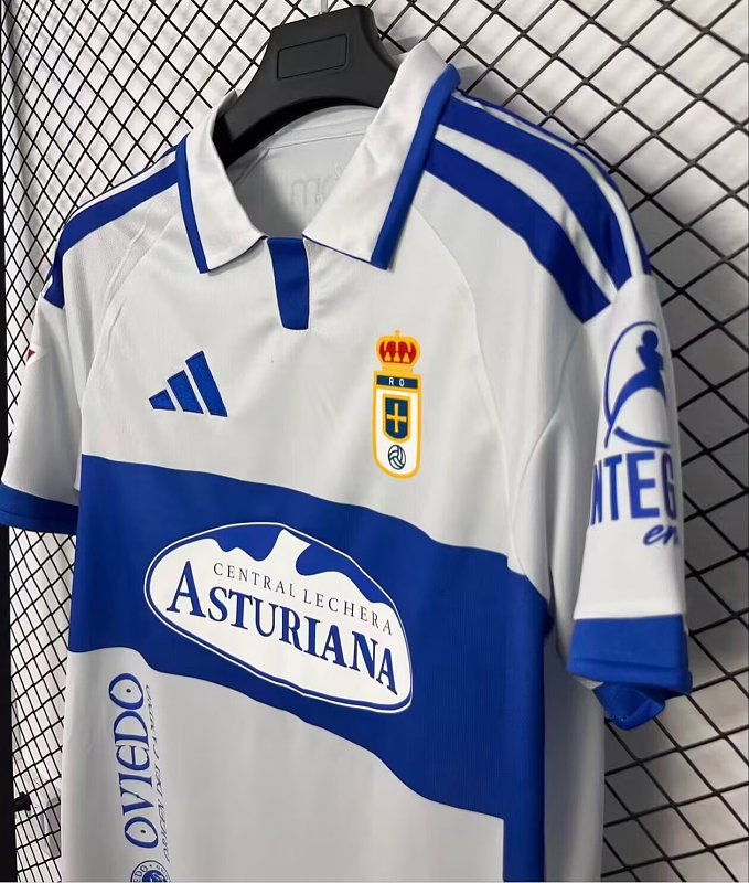 Maillot de football — photo du modèle