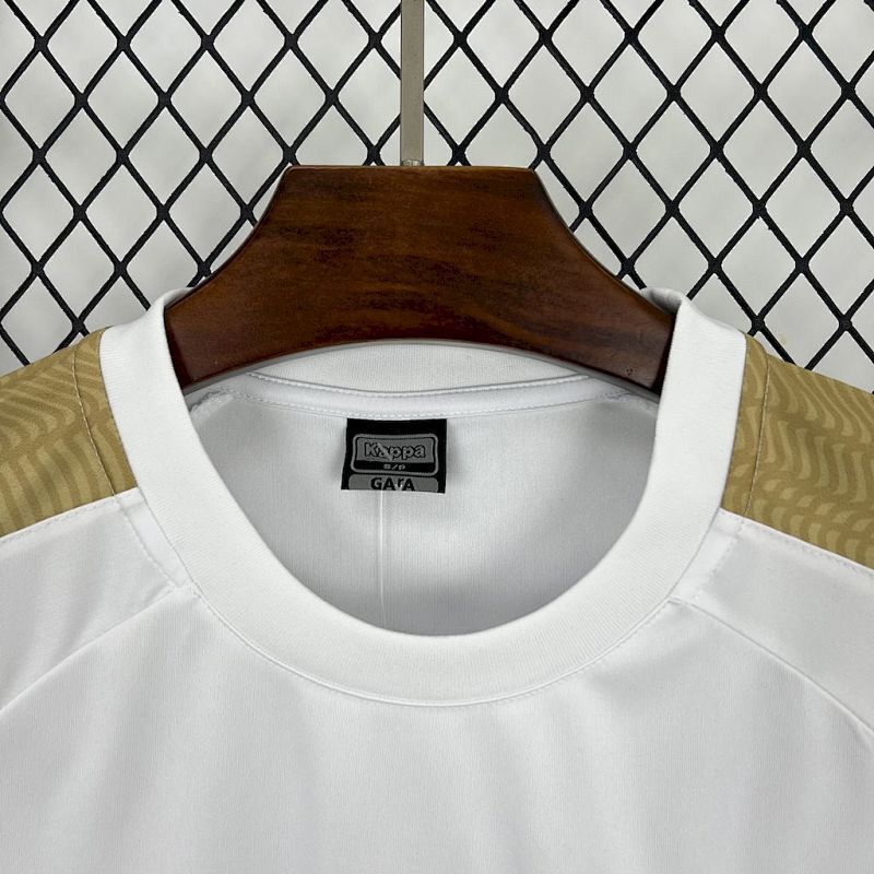 Maillot de football — photo du modèle