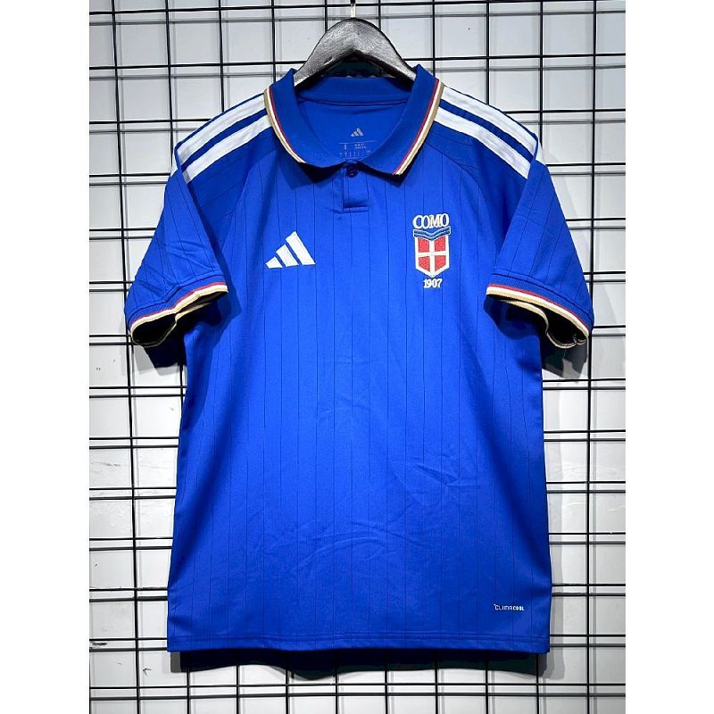 Maillot de football — photo du modèle