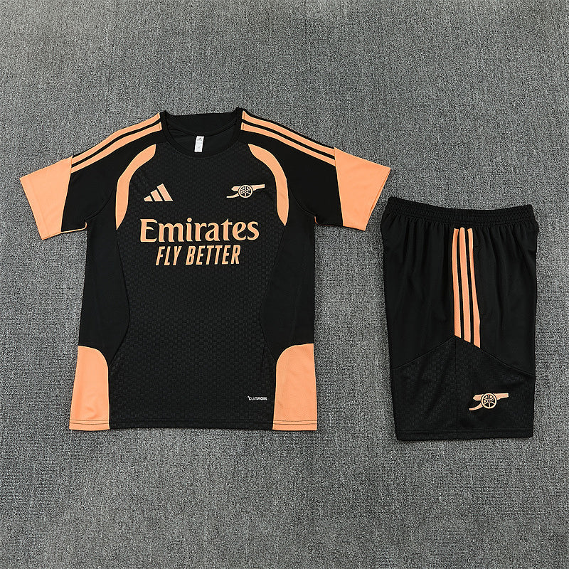 Ensemble Enfant Arsenal Noir / Or 26/27