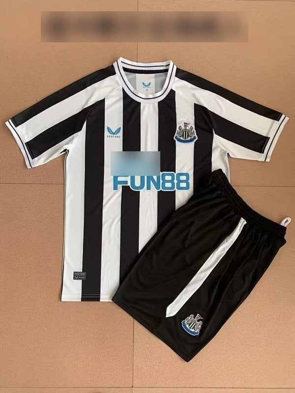 Conjunto Niño Newcastle 22/23