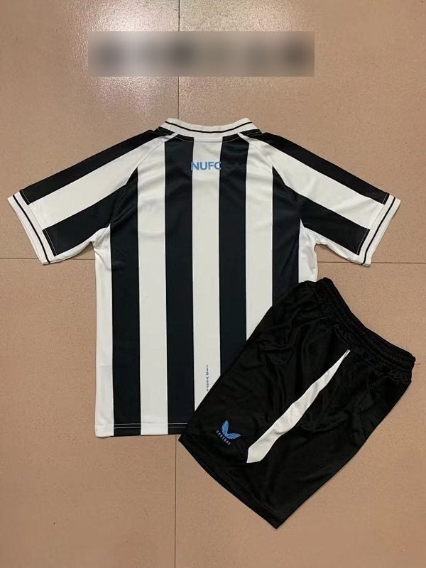Conjunto Niño Newcastle 22/23