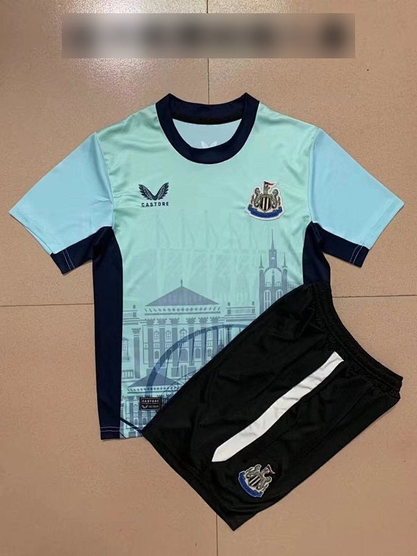 Conjunto Niño Newcastle 22/23